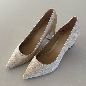 Marc Fisher LTD pumps